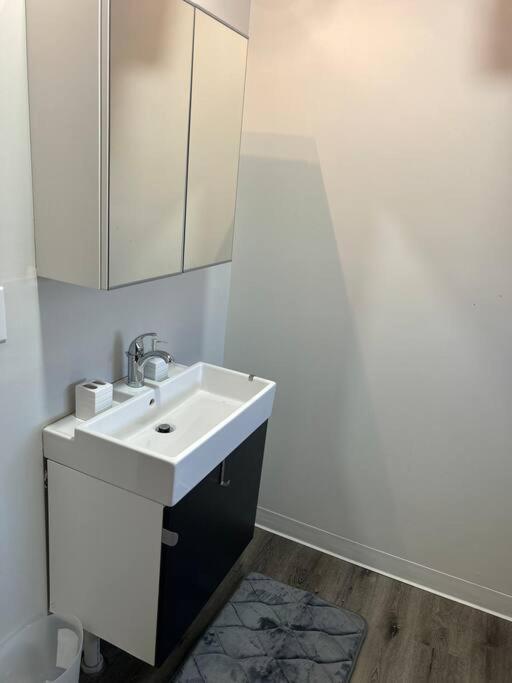 Modern Loft!/Free Parking/Long Stay Friendly! 디트로이트 외부 사진