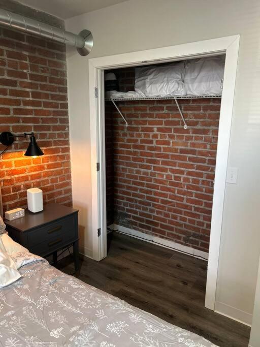 Modern Loft!/Free Parking/Long Stay Friendly! 디트로이트 외부 사진